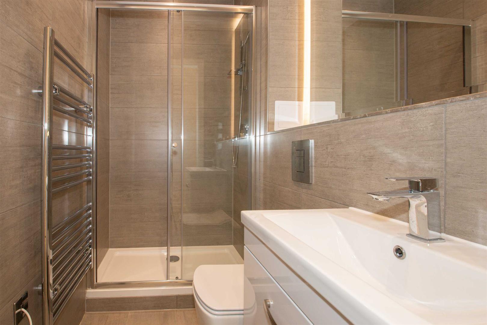 2 Foxhunter Drive, Linford Wood, Milton Keynes